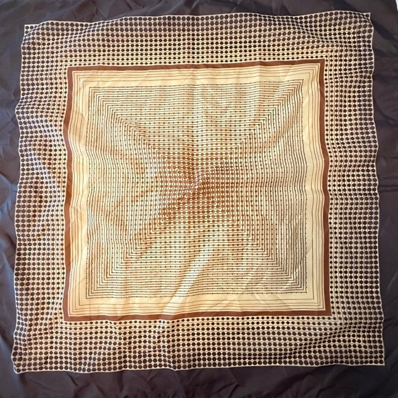 Vintage Nylon Brown Fall Scarf Patterned Square 27" Cream Wrap‎ - Picture 9 of 9